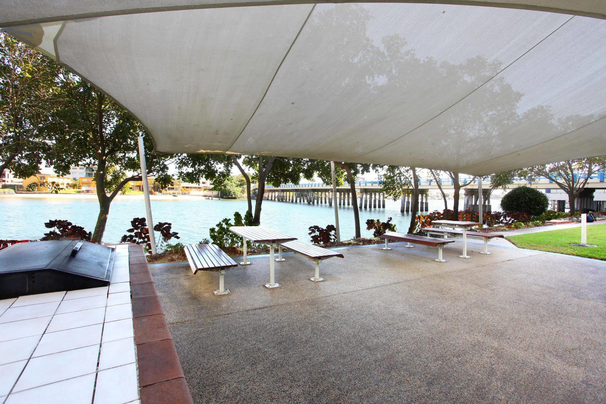 Waterways Apartments Surfers Paradise Εξωτερικό φωτογραφία